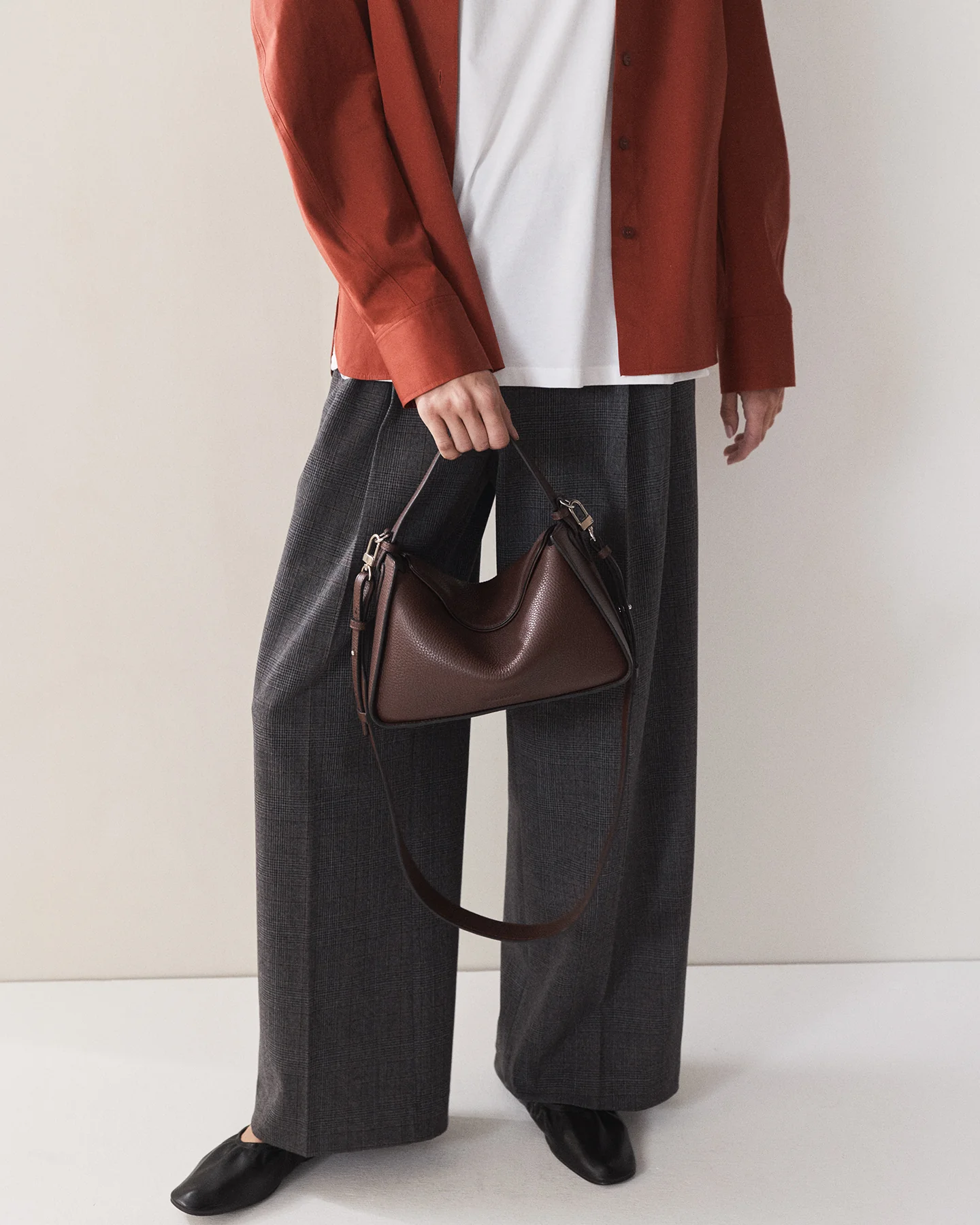 Clementine Bag: Coffee Pebbled Leather - Image 7
