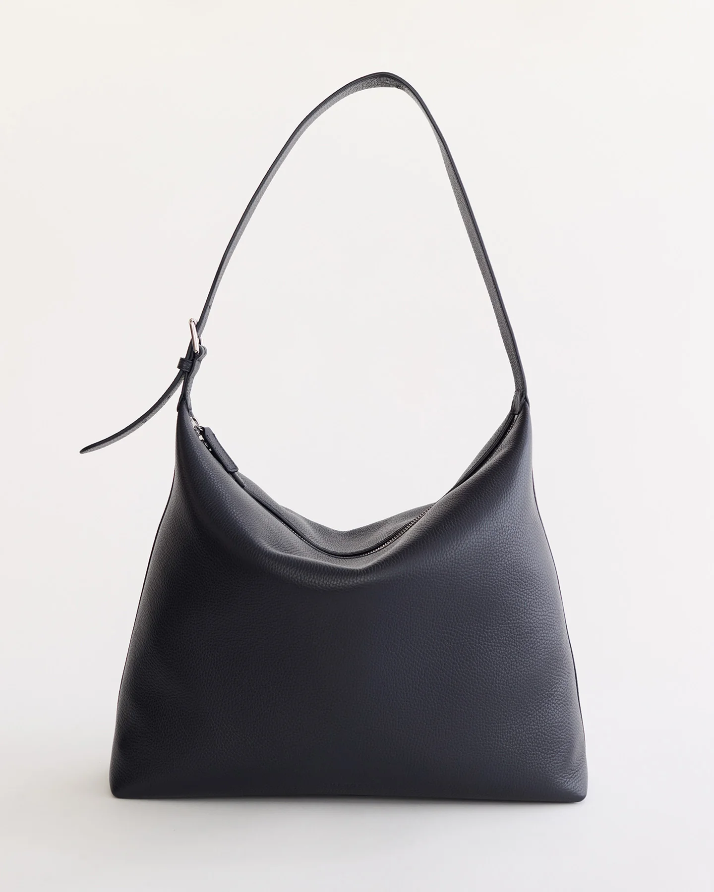 Large Daisy Bag: Navy