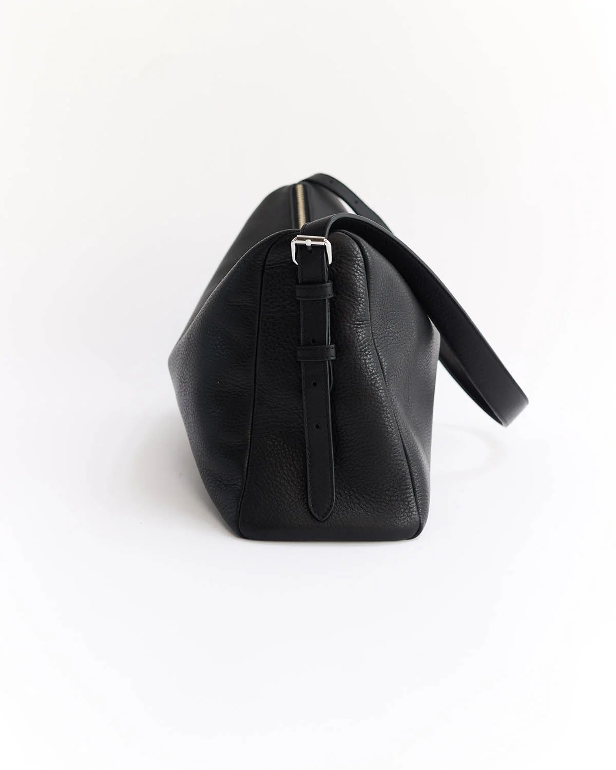 Lottie Handbag: Black - Image 3